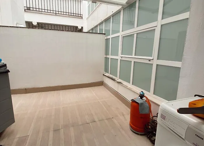 Beautiful & Cozy Apart. Pool & Parking-Downtown
