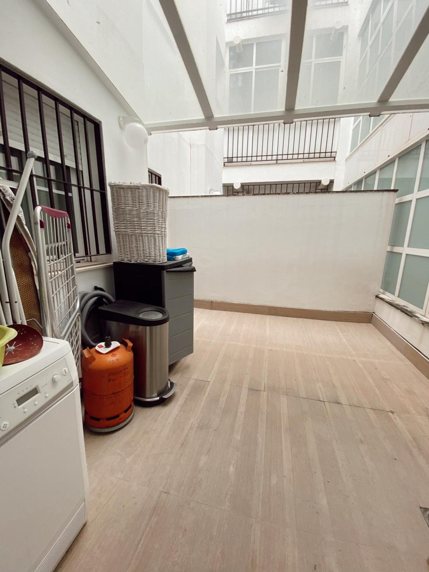 Apartment Beautiful & Cozy Apart. Pool & Parking-downtown *