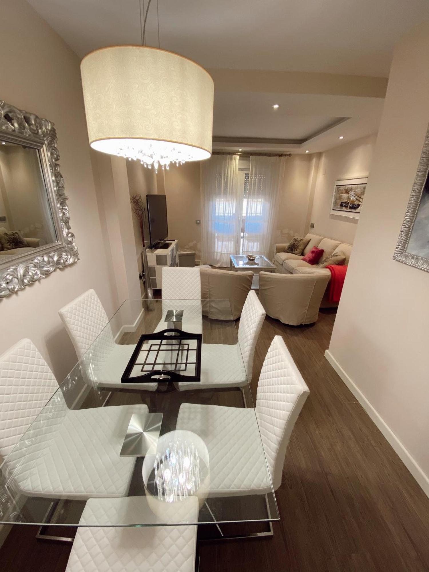 Beautiful & Cozy Apart. Pool & Parking-downtown Sanlúcar de Barrameda